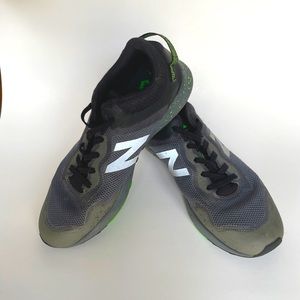 New Balance Fresh Foam Arishi sz 5